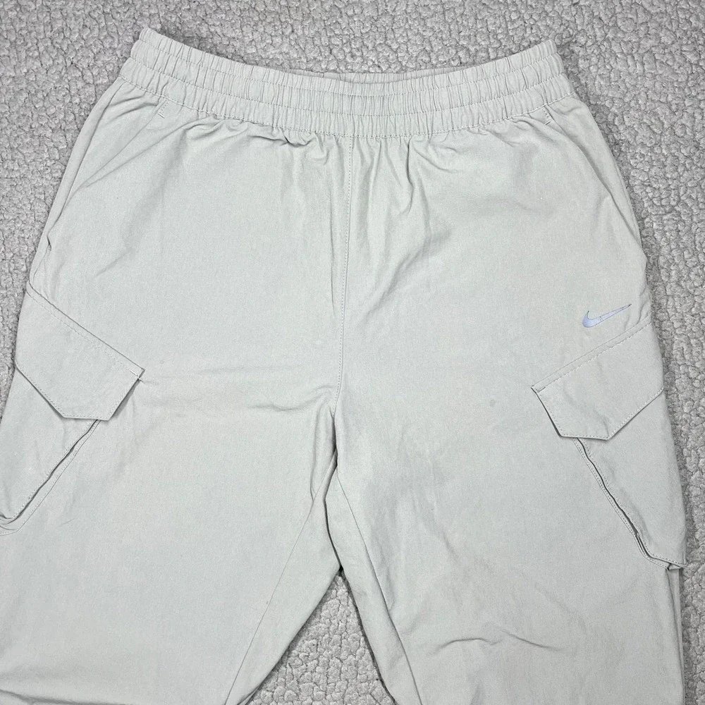 Nike Cargo Pants Kids XL Woven Jogger Sportswear Gray Gorpcore